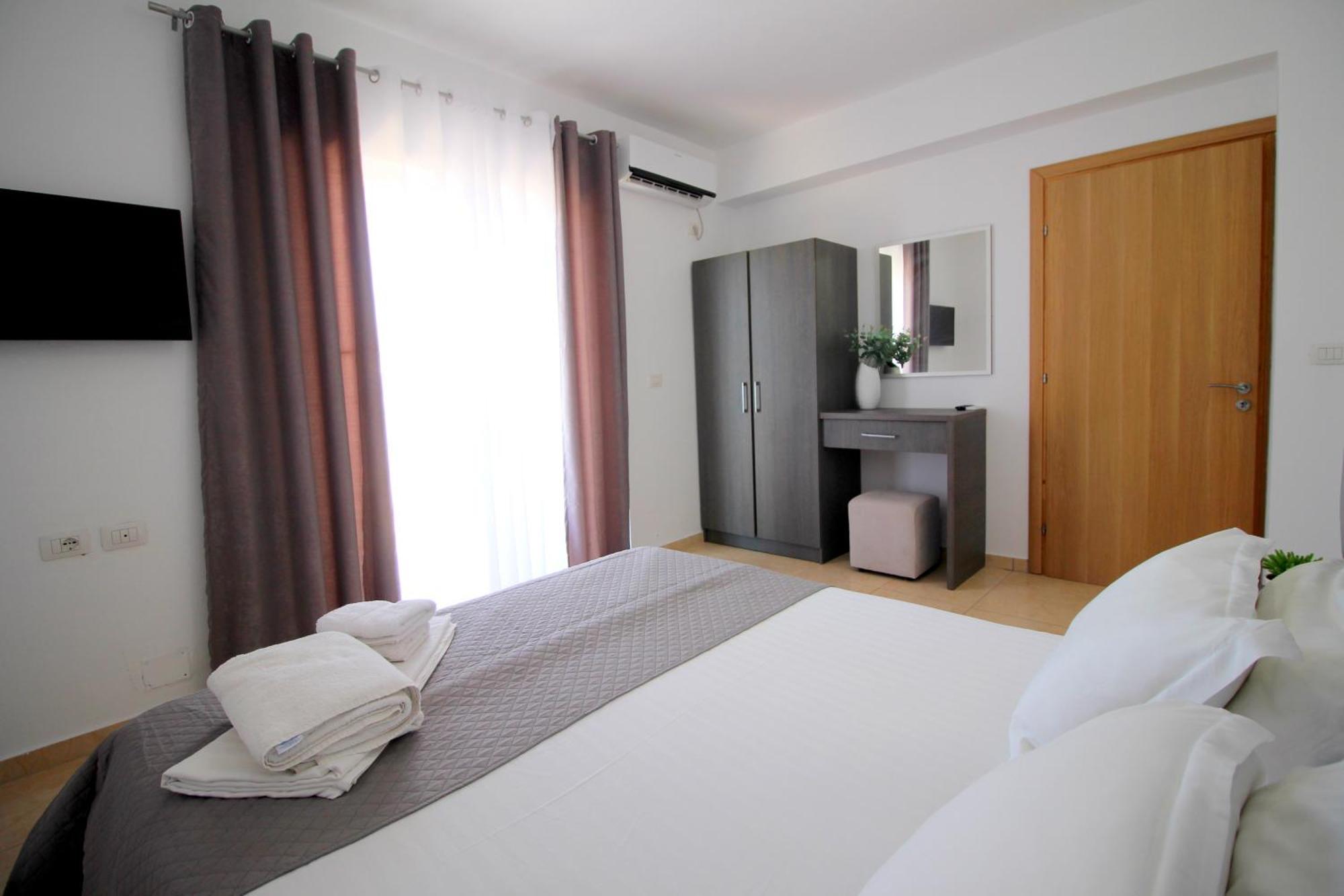 Afrimi Relax Apartments Saranda Extérieur photo